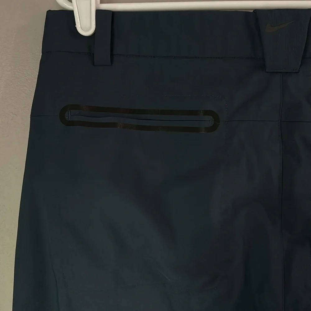 NIKE GOLF TOUR PERFORMANCE Men’s Teal Dri-Fit Tee Pocket Pants